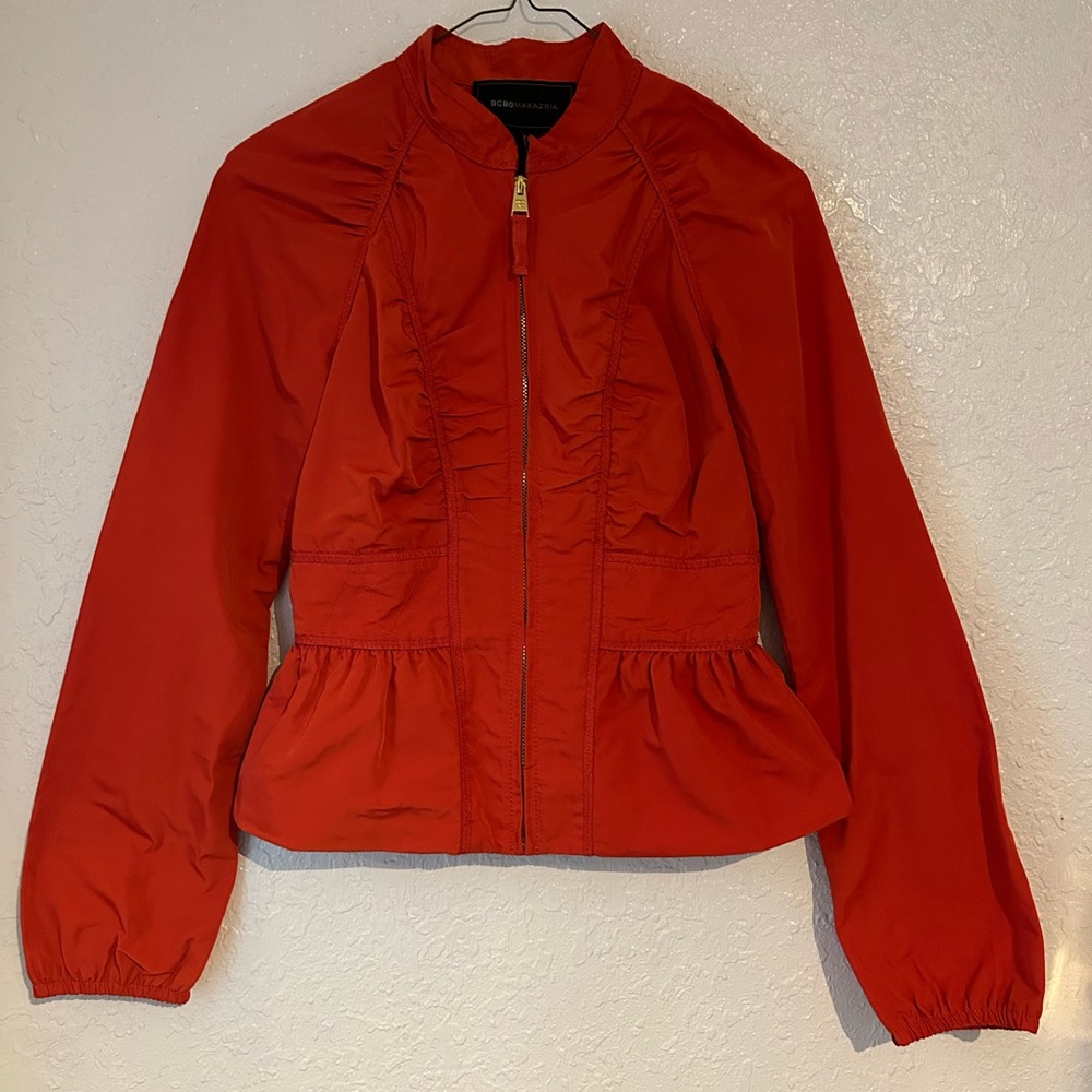 BCBG MAXAZRIA Orange Jacket, size XS, windbraker, draped and textured fabric.